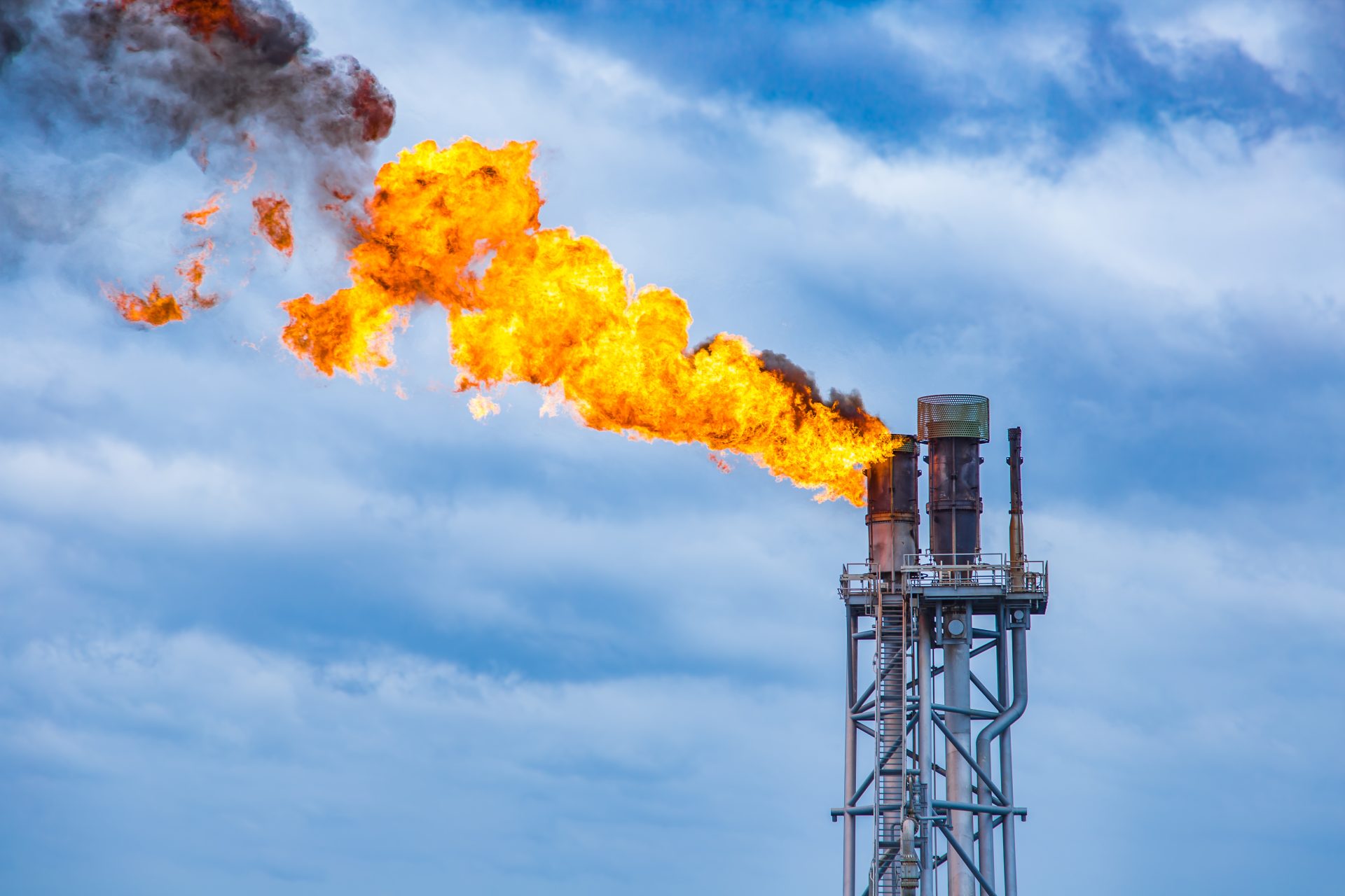 Global Gas Flaring reaches highest levels since 2019 - Oil & Gas Middle East