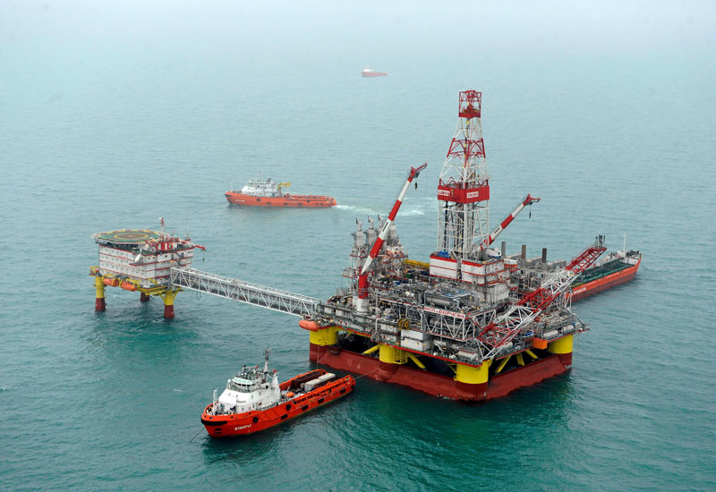 The digital oilfield combines business process management with advanced ICT and engineering systems. The digital oilfield combines business process management with advanced ICT and engineering systems.