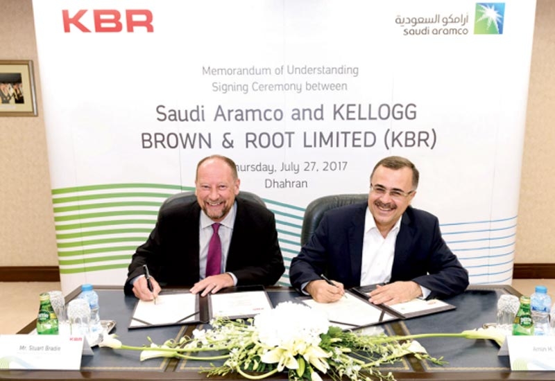 Amin Nasser (right), president and CEO, Saudi Aramco, and Stuart Bradie, president and CEO, KBR, signed the MoU. Amin Nasser (right), president and CEO, Saudi Aramco, and Stuart Bradie, president and CEO, KBR, signed the MoU.