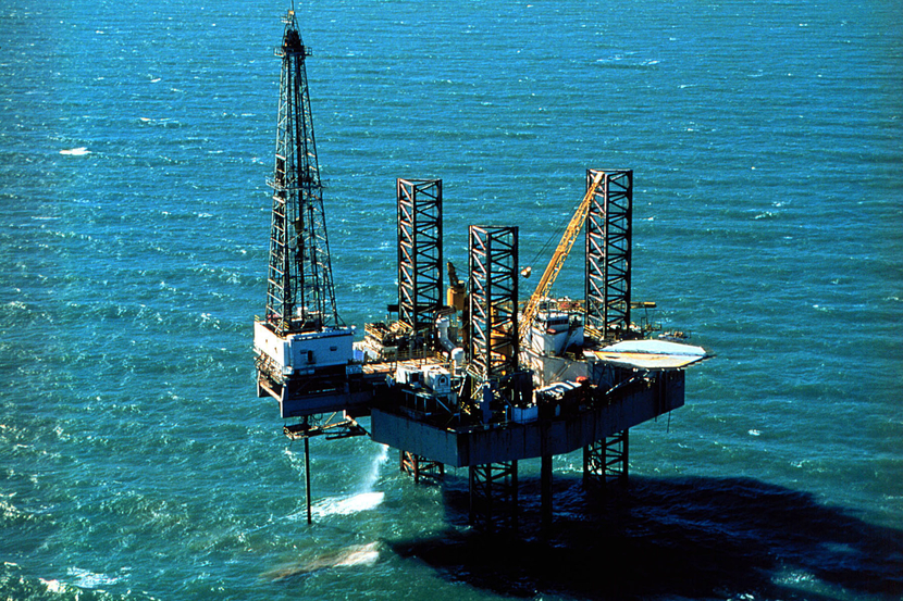 US drillers added oil rigs for an eighth consecutive week, Baker Hughes said last week, as energy companies increased spending to take advantage of a recovery in crude prices since the Organisation of the Petroleum Exporting Countries (OPEC) agreed to cut output late last year. US drillers added oil rigs for an eighth consecutive week, Baker Hughes said last week, as energy companies increased spending to take advantage of a recovery in crude prices since the Organisation of the Petroleum Exporting Countries (OPEC) agreed to cut output late last year.