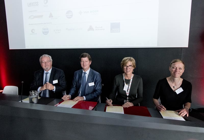 Operation Clean Sweep pledge signature by Marc Van Peel, Yves Verschueren, Patricia Vangheluwe and Sofie Coppens. Operation Clean Sweep pledge signature by Marc Van Peel, Yves Verschueren, Patricia Vangheluwe and Sofie Coppens.