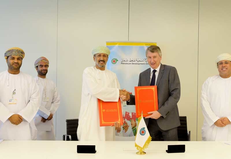 PDO Managing Director Raoul Restucci (second from right) after signing the compressor supply and servicing contracts with Omani firms. PDO Managing Director Raoul Restucci (second from right) after signing the compressor supply and servicing contracts with Omani firms.