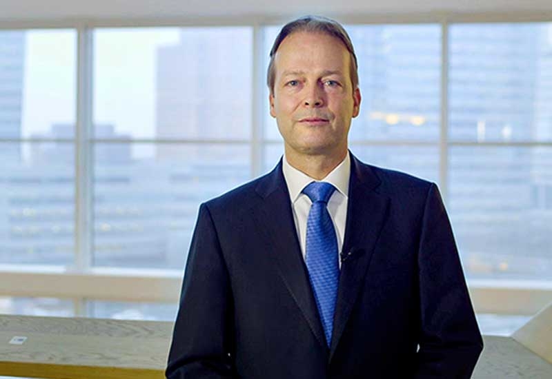 Ton Büchner, CEO, AkzoNobel. Ton Büchner, CEO, AkzoNobel.