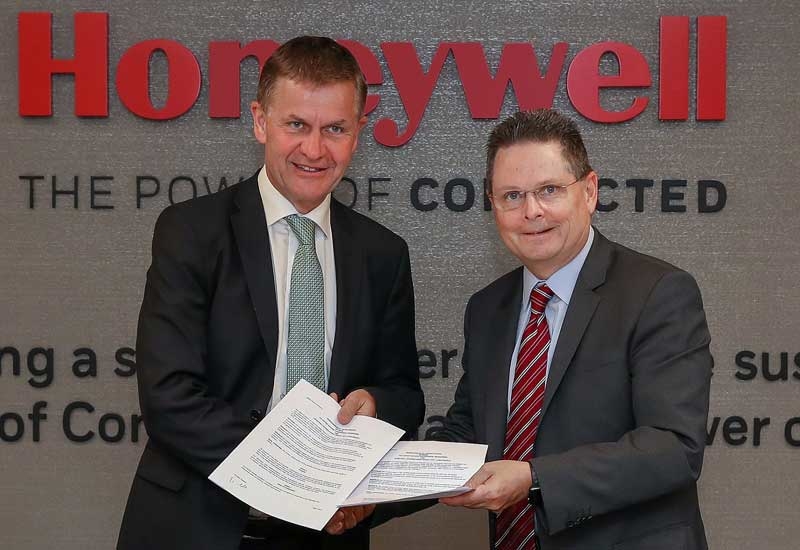 Erik Solheim (left), executive director, UN Environment, and Norm Gilsdorf, president, Honeywell High Growth Regions, Middle East, Russia, Turkey, and Central Asia, after signing the MoU at Honeywells regional headquarters in Dubai. Erik Solheim (left), executive director, UN Environment, and Norm Gilsdorf, president, Honeywell High Growth Regions, Middle East, Russia, Turkey, and Central Asia, after signing the MoU at Honeywells regional headquarters in Dubai.