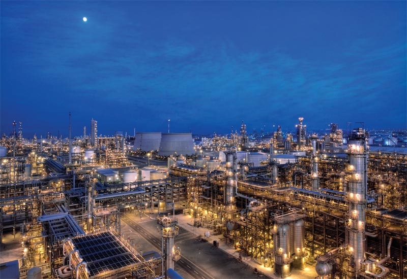 Petrochemical and refining operators spend about 2% of the total cost of a project on instrumentation and measurement gadgets. Petrochemical and refining operators spend about 2% of the total cost of a project on instrumentation and measurement gadgets.
