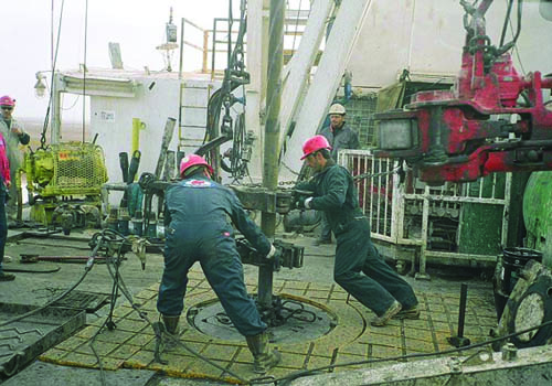 The acquisition of Wood Group's Well Support Division allows GE to expand its offering for unconventional oil & gas production such as in shale gas. The acquisition of Wood Group's Well Support Division allows GE to expand its offering for unconventional oil & gas production such as in shale gas.