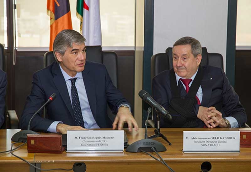 Francisco Reynes (left), chairman and CEO of Gas Natural Fenosa, and Abdelmoumen Ould Kaddour, chairman and general director of Sonatrach. Francisco Reynes (left), chairman and CEO of Gas Natural Fenosa, and Abdelmoumen Ould Kaddour, chairman and general director of Sonatrach.