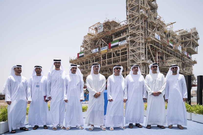 ABU DHABI UNITED ARAB EMIRATES June 26 2019 HE Dr Ahmed Mubarak Al Mazrouei Secretary General of the Abu Dhabi Executive Council L HE Dr Sultan Ahmed Al Jaber UAE Minister of State Chairman of Masdar and CEO of ADNOC Group 3rd L HE Ahmed Juma Al Zaabi UAE Deputy Minister of Presidential Affairs 4th L HH Sheikh Mansour bin Zayed Al Nahyan UAE Deputy Prime Minister and Minister of Presidential Affairs 5th L HH Sheikh Hazza bin Zayed Al Nahyan Vice Chairman of the Abu Dhabi Executive Council 6th L HH Sheikh Hamed bin Zayed Al Nahyan Chairman of the Crown Prince Court of Abu Dhabi and Abu Dhabi Executive Council Member 8th L and HE Suhail bin Mohamed Faraj Faris Al Mazrouei UAE Minister of Energy R stand for a photograph during a ceremony marking the completion of the largest offshore NPCC oil platform Hamad Al Kaabi Ministry of Presidential Affairs ABU DHABI UNITED ARAB EMIRATES June 26 2019 HE Dr Ahmed Mubarak Al Mazrouei Secretary General of the Abu Dhabi Executive Council L HE Dr Sultan Ahmed Al Jaber UAE Minister of State Chairman of Masdar and CEO of ADNOC Group 3rd L HE Ahmed Juma Al Zaabi UAE Deputy Minister of Presidential Affairs 4th L HH Sheikh Mansour bin Zayed Al Nahyan UAE Deputy Prime Minister and Minister of Presidential Affairs 5th L HH Sheikh Hazza bin Zayed Al Nahyan Vice Chairman of the Abu Dhabi Executive Council 6th L HH Sheikh Hamed bin Zayed Al Nahyan Chairman of the Crown Prince Court of Abu Dhabi and Abu Dhabi Executive Council Member 8th L and HE Suhail bin Mohamed Faraj Faris Al Mazrouei UAE Minister of Energy R stand for a photograph during a ceremony marking the completion of the largest offshore NPCC oil platform Hamad Al Kaabi Ministry of Presidential Affairs