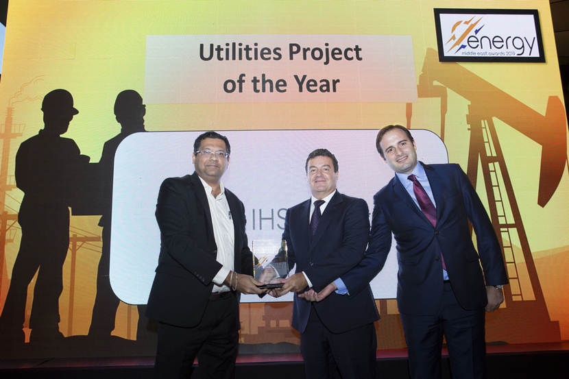 Jesús Sancho (centre), managing director – Middle East, ACCIONA, and Javier Nieto (right), project director, ACCIONA, receive the Utilities Project of the Year Award won by the consortium of ACCIONA, Marubeni, ALJ and Al Rawafid for the Shuqaiq 3 Desalination Plant from Vinod Raghothamarao, director, Energy Wide Perspectives & Strategy, IHS Markit EMEA, at the 2019 Middle East Energy Awards.
Jesús Sancho (centre), managing director – Middle East, ACCIONA, and Javier Nieto (right), project director, ACCIONA, receive the Utilities Project of the Year Award won by the consortium of ACCIONA, Marubeni, ALJ and Al Rawafid for the Shuqaiq 3 Desalination Plant from Vinod Raghothamarao, director, Energy Wide Perspectives & Strategy, IHS Markit EMEA, at the 2019 Middle East Energy Awards.